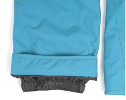 裾裏スノーゲーター