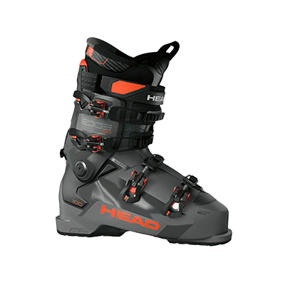 中級者用スキーブーツ