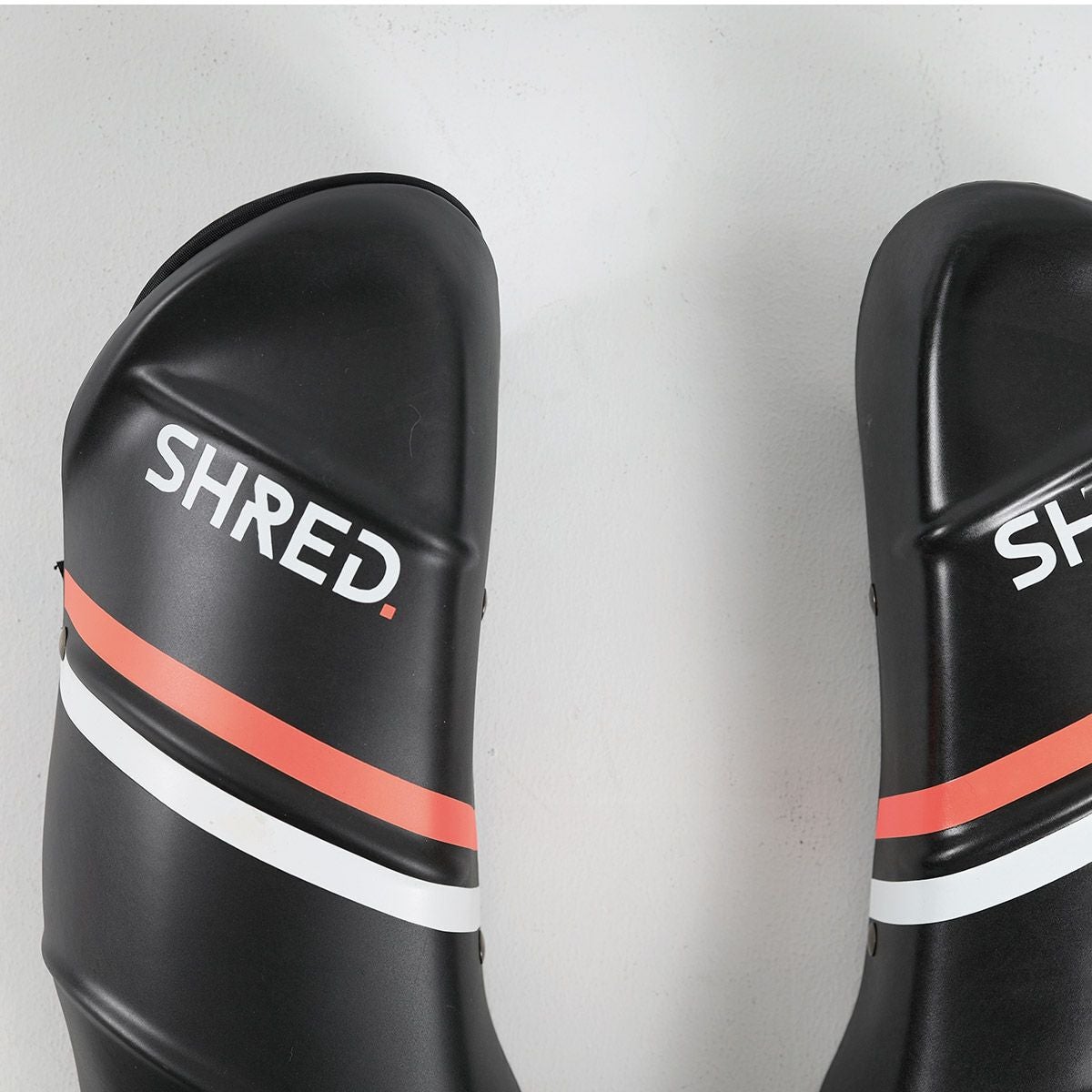 【未使用】SHRED シュレッド　レガース　40cm SHRED シュレッド スキー プロテクター レガース＜2025＞SHIN GUARDS