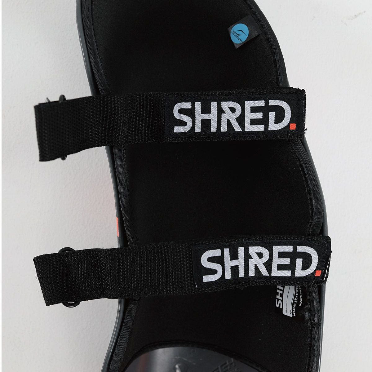 【未使用】SHRED シュレッド　レガース　40cm SHRED シュレッド スキー プロテクター レガース＜2025＞SHIN GUARDS