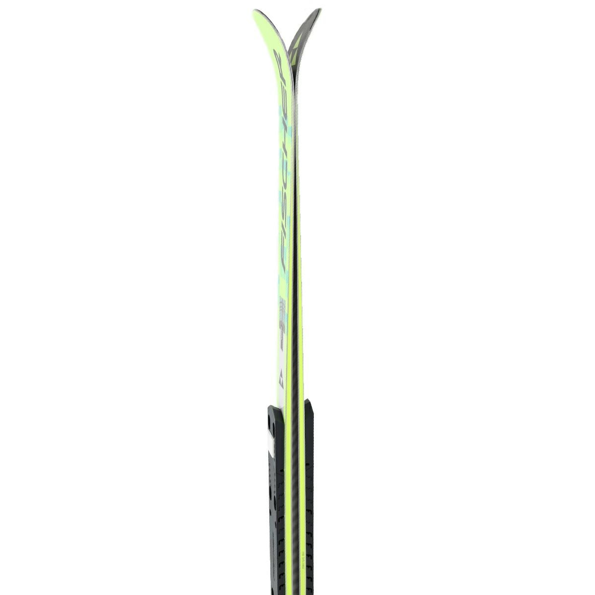 フィッシャー FISCHER AMC970 158cm ホットワックス済 2025 FISCHER（フィッシャー）RC ONE 9.0 足入れがしやすい